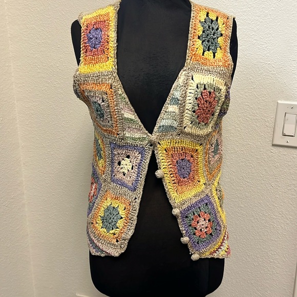 VINTAGE LIANNE BARNES VEST - Picture 1 of 5
